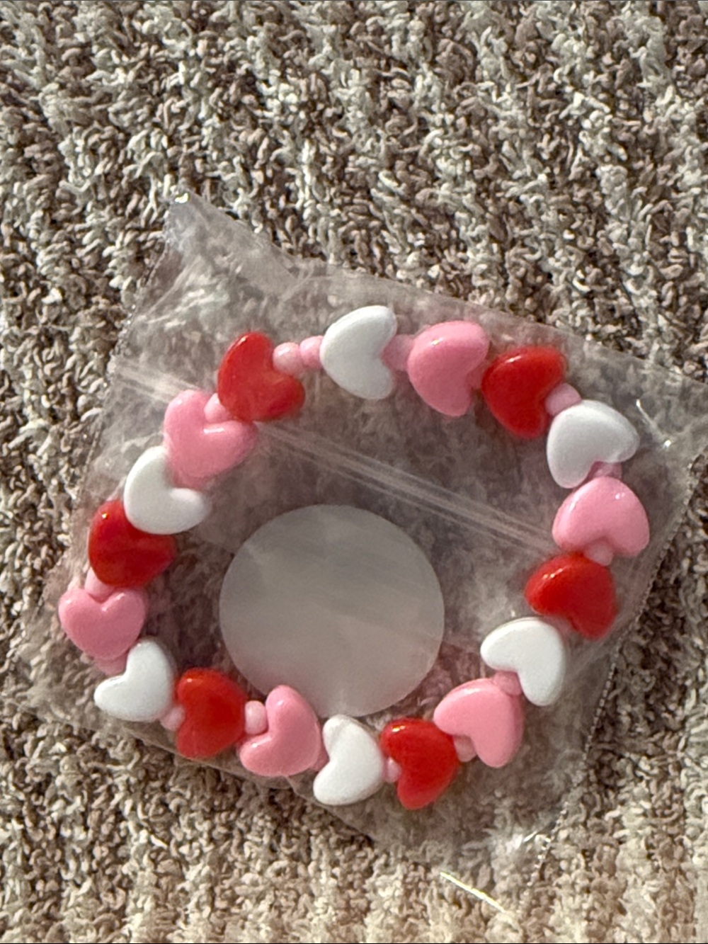 Heart Bead Stretch Bracelet - Pink Red White